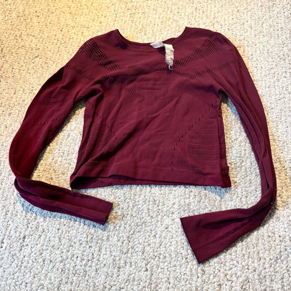 Fabletics Cropped Long Sleeve with Cutouts